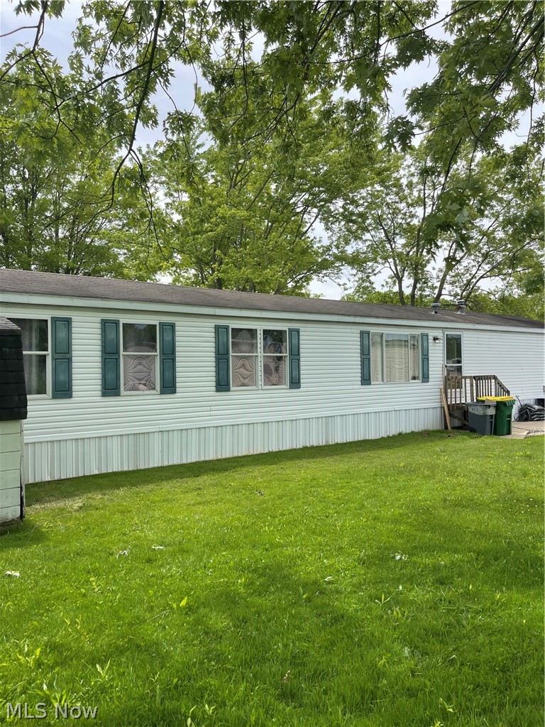 Welcome home to this 2003 manufactured home. This home features 3 bedrooms, 2 full baths The rooms are sized for comfort and the home has brand new carpet  throughout and a NEW hot water tank . This home is priced to sell and the seller is extremely motivated.  With a corner lot there is a great yard with ample place to enjoy the outside.  
All parties must apply to the park for approval and check with pet allowances and restrictions. Lot rent is $595.00 which include water, sewer and trash. The seller is selling as-is condition.