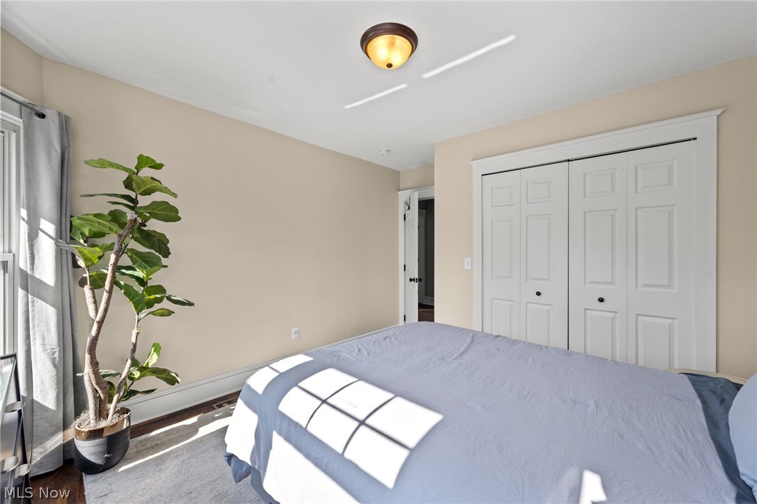 C L & L R Newells - Residential