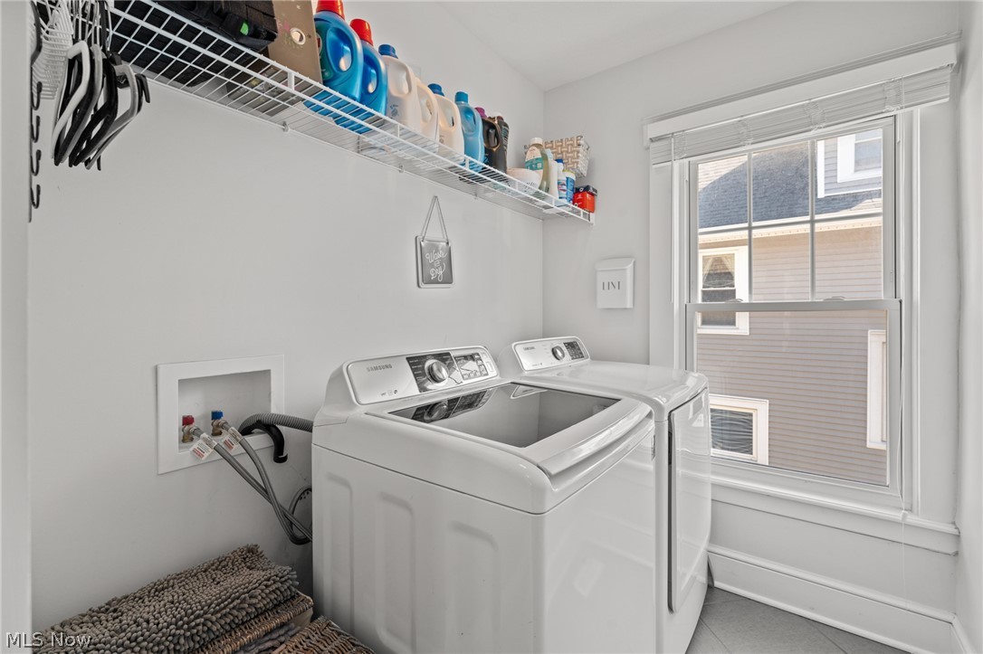 C L & L R Newells - Residential