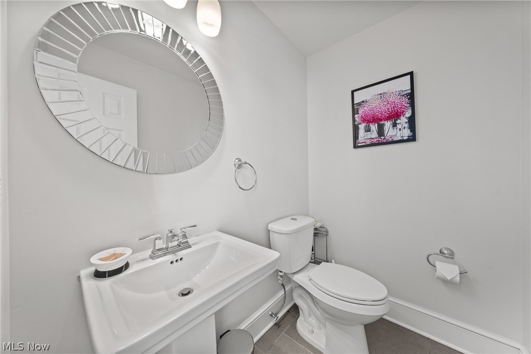 C L & L R Newells - Residential