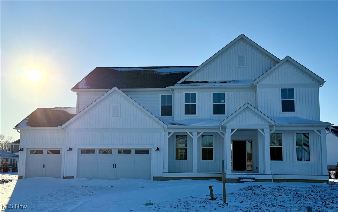Brand new build Pulte home is ready for you to move in here in the Legacy Isle Golf Course Community! The Deer Valley plan welcomes with a wide-open grand feel with tons of natural light. Enjoy cooking and entertaining in your gourmet kitchen featuring adjustable soft close cabinets with roll outs, hidden trash, double ovens, and Quartz countertops. The home has beautiful extra wide 9in luxury plank flooring and 9ft ceilings throughout the first floor. The first floor features a super functional expanded everyday entry mudroom with built-in organization, along with a super functional laundry room full of storage right around the corner. Upstairs the loft/game room serves as a great space for hobbies, theater, playroom, or even 5th bedroom. Down the hall is a private guest bedroom with bath and two additional Jack & Jill bedrooms with bath.  All the way in the rear is the Owners wing featuring a retreat area, dual split walk-in closet, and massive bathroom with custom tiled shower. Ample storage in the 3-car garage. You will love your new Pulte home and the convenience of walking distance to the new pool, golf course, clubhouse, driving range, and restaurant!