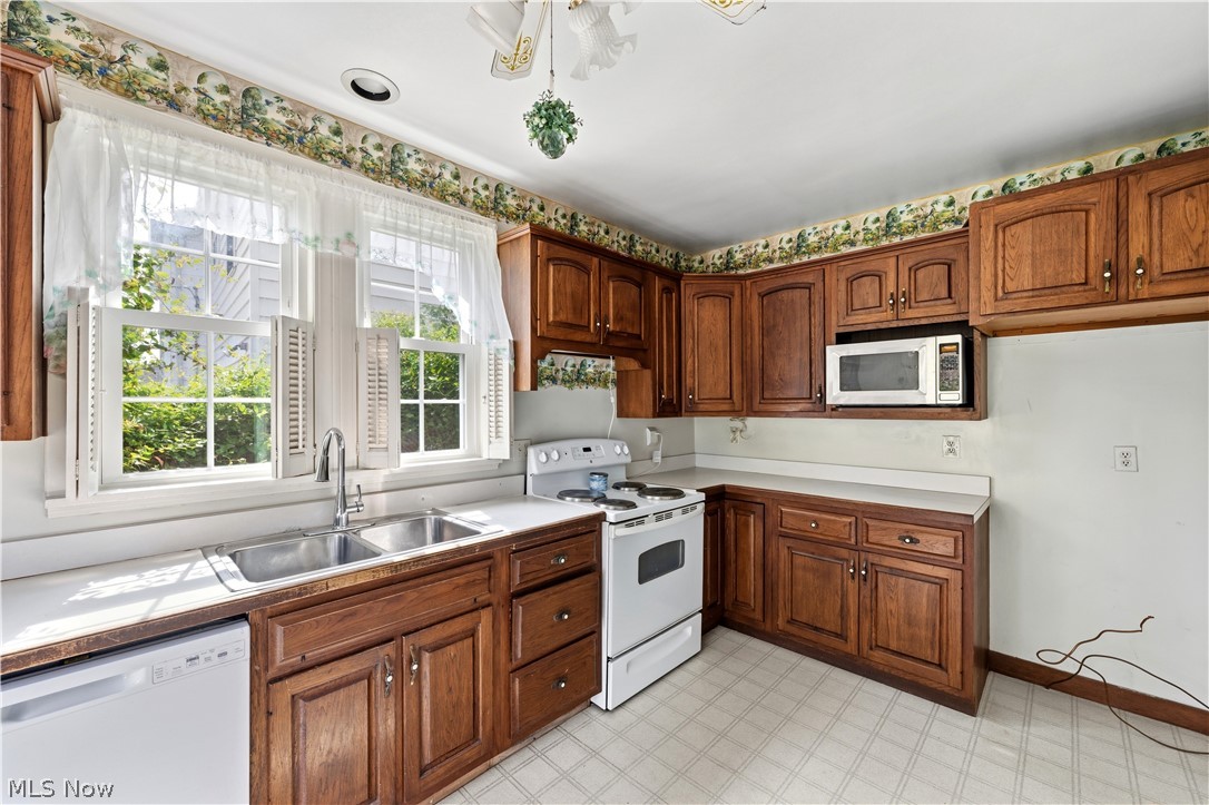 Gilchrists Brookwood Beach Estates - Residential