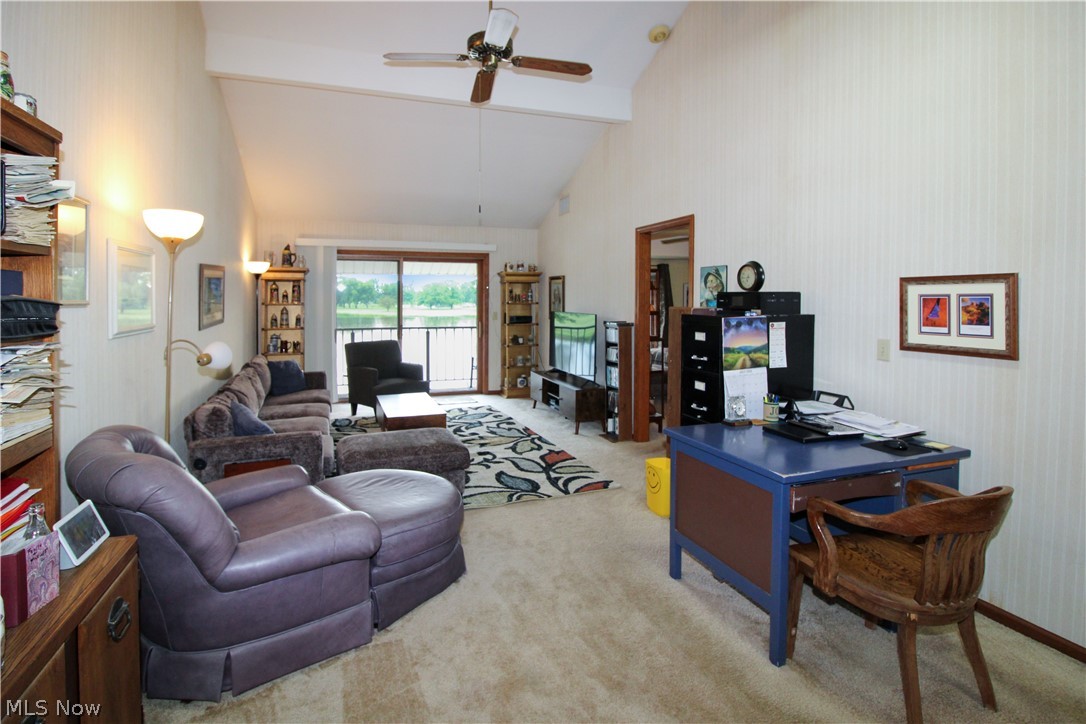Sun Vly Condo - Residential