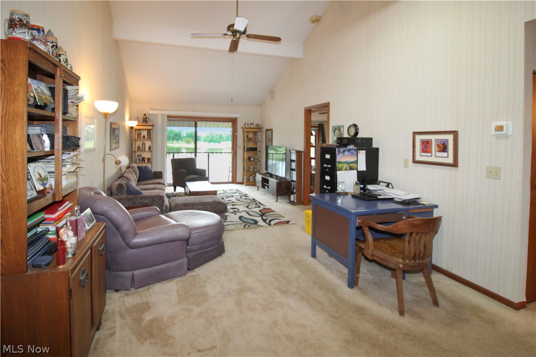 Sun Vly Condo - Residential