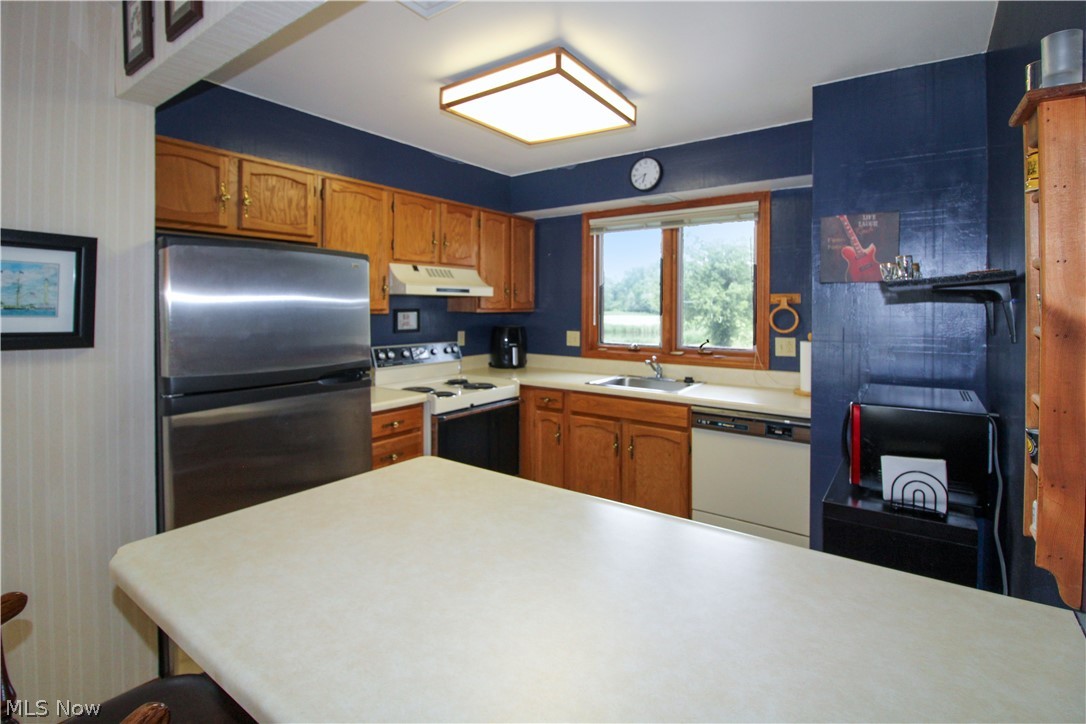 Sun Vly Condo - Residential