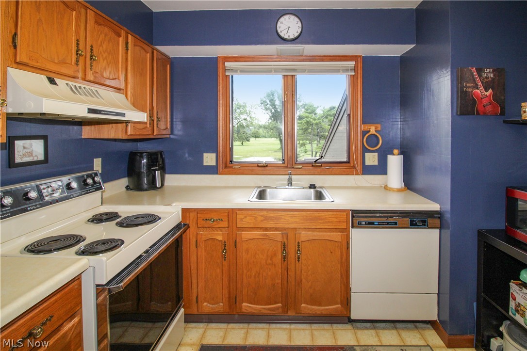 Sun Vly Condo - Residential