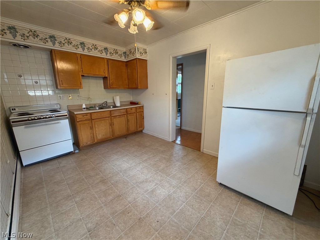 James Blakelys Add - Residential Income