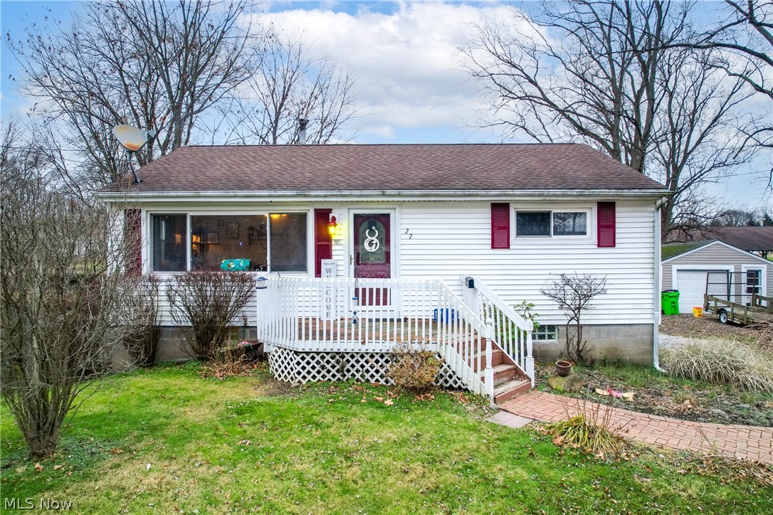 Welcome to 27 2nd Ave in Mogadore! This home is a 3 bedroom ranch with walkout basement, 1.5 baths, 2 car garage, and large fenced backyard. Schedule your tour today!