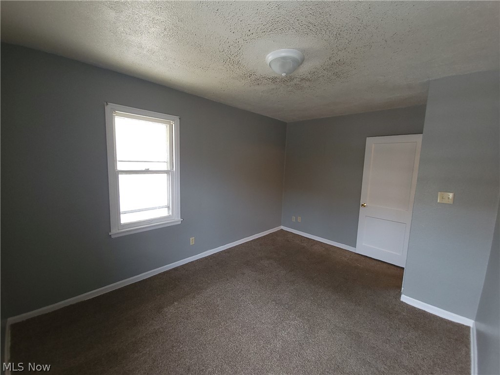 City/Youngstown - Residential Lease
