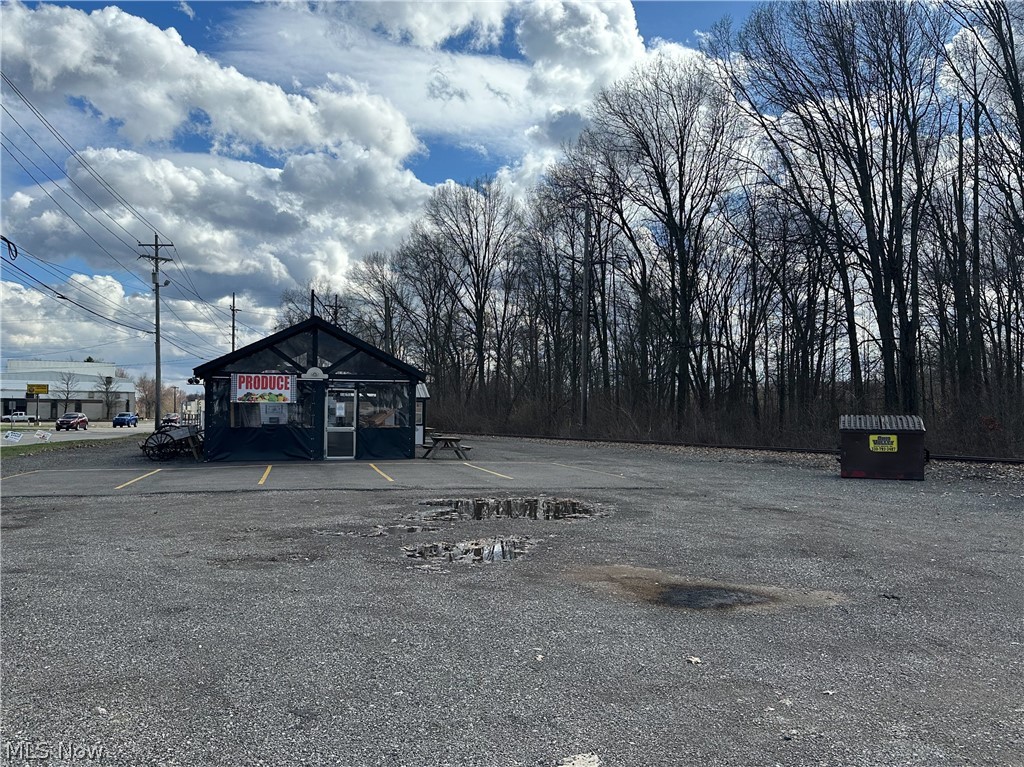 Brookside - Land