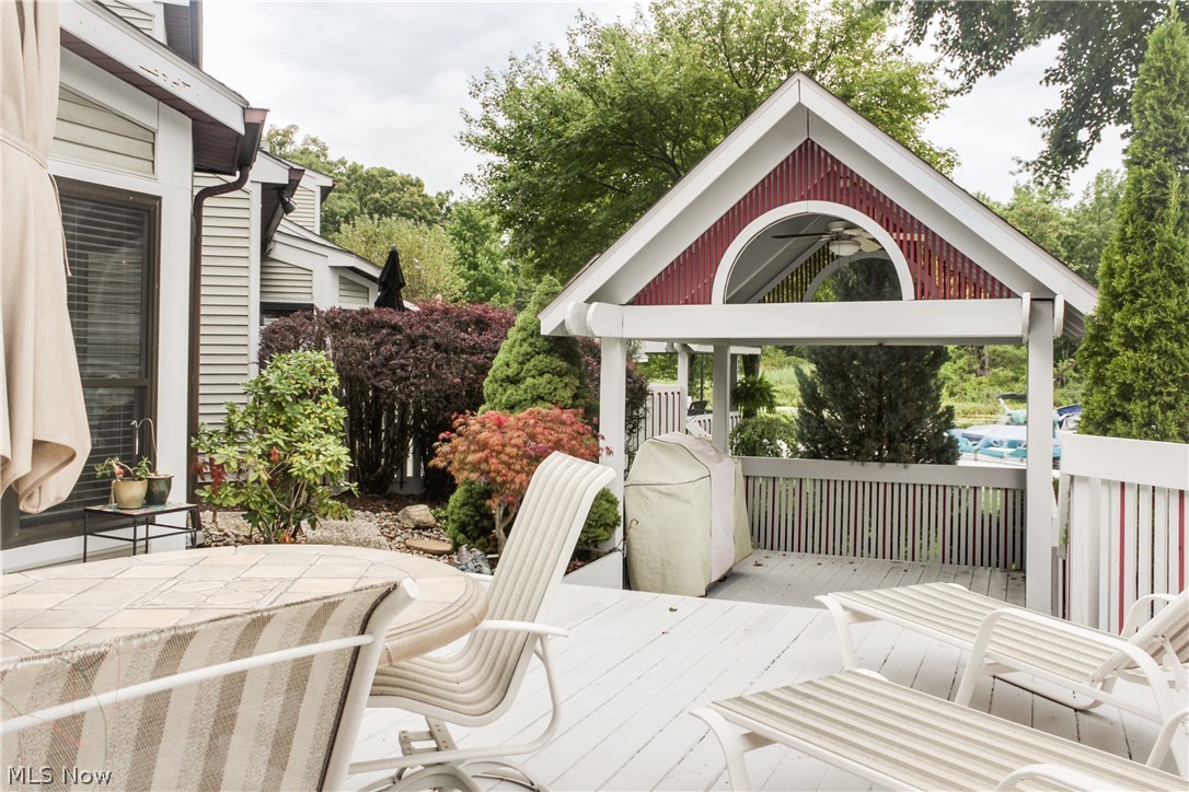 Forest Cove East Condo - Residential