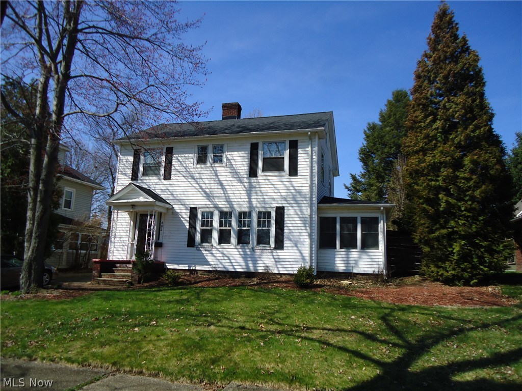 Sharp 3 bedroom/2 bath home in a great West Akron location!  Fireplaced  living room with built-in bookshelves leading to sunroom.  Fabulous remodeled gourmet kitchen with dinette that opens to the spacious dining room. Open floor plan perfect for entertaining!  Remodeled bathrooms upstairs and down. Fenced back yard with deck and 1 car garage.  New dimensional roof installed in November 2015.  Call today for your private showing!