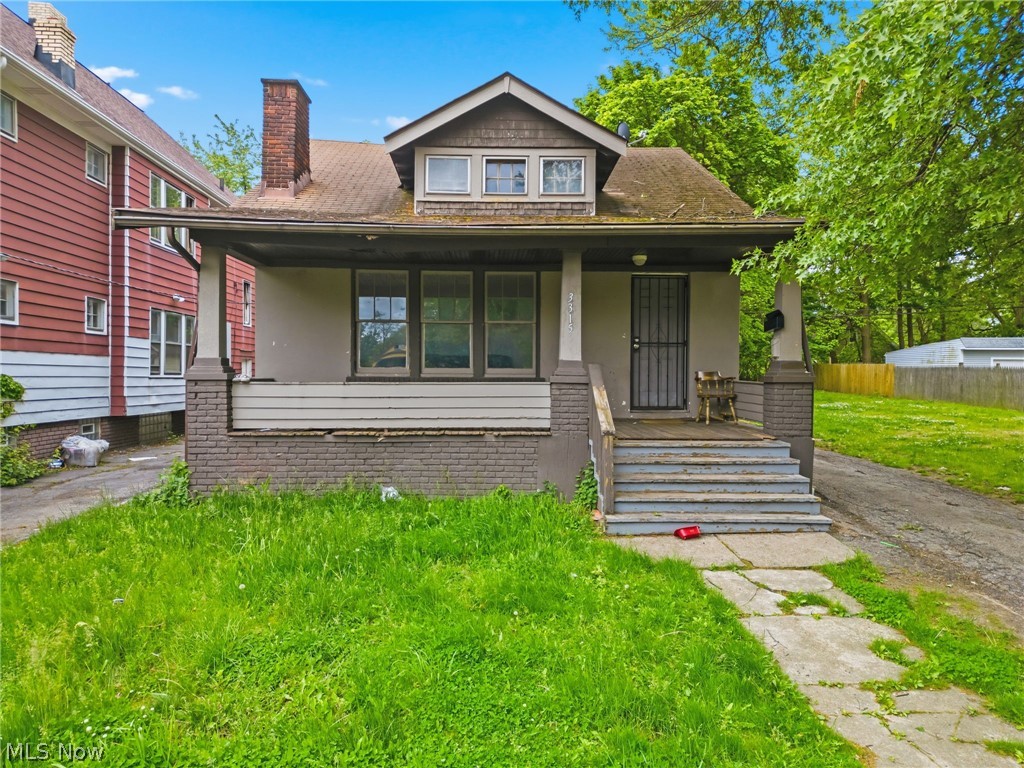 Looking for your next investment property? This 3 bed/1 bath property is ready for a new owner and all of your finishing touches! Property is being sold As-Is - Cleanout is the responsibility of the buyer - Schedule a showing today!