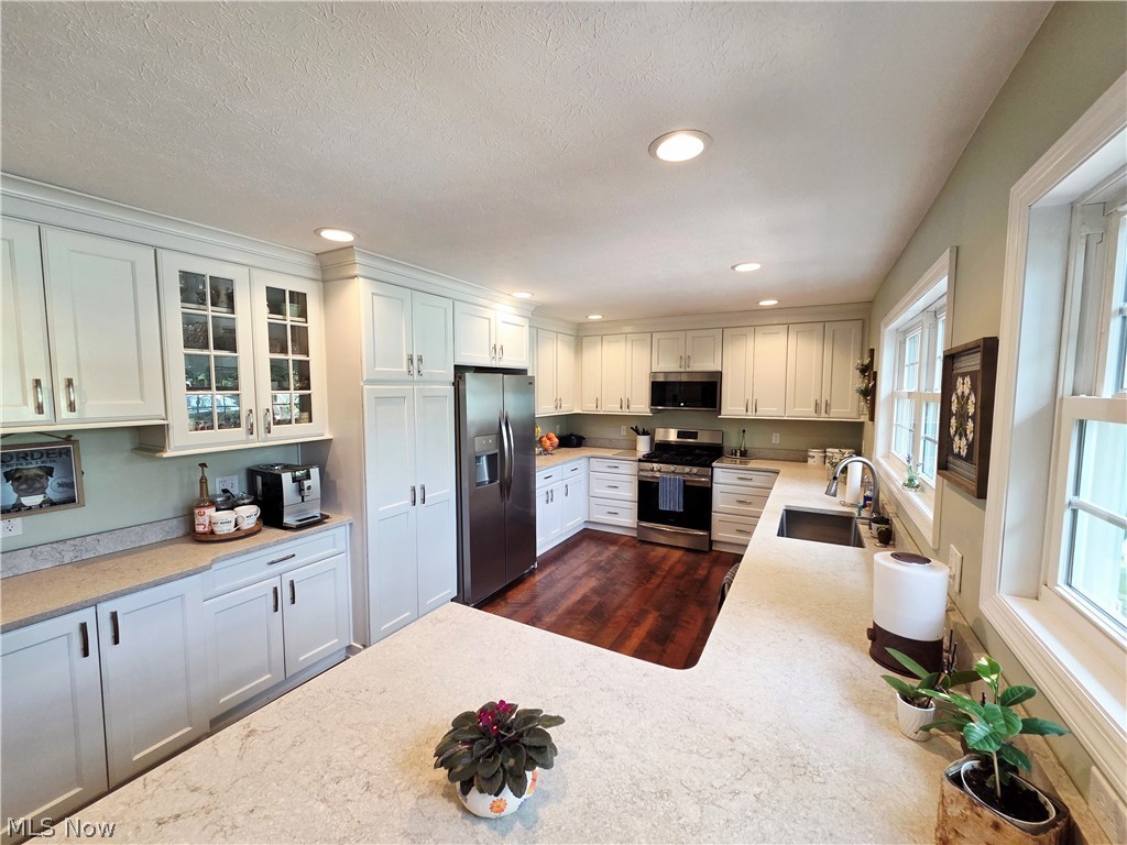 Avon Sec 24 - Residential