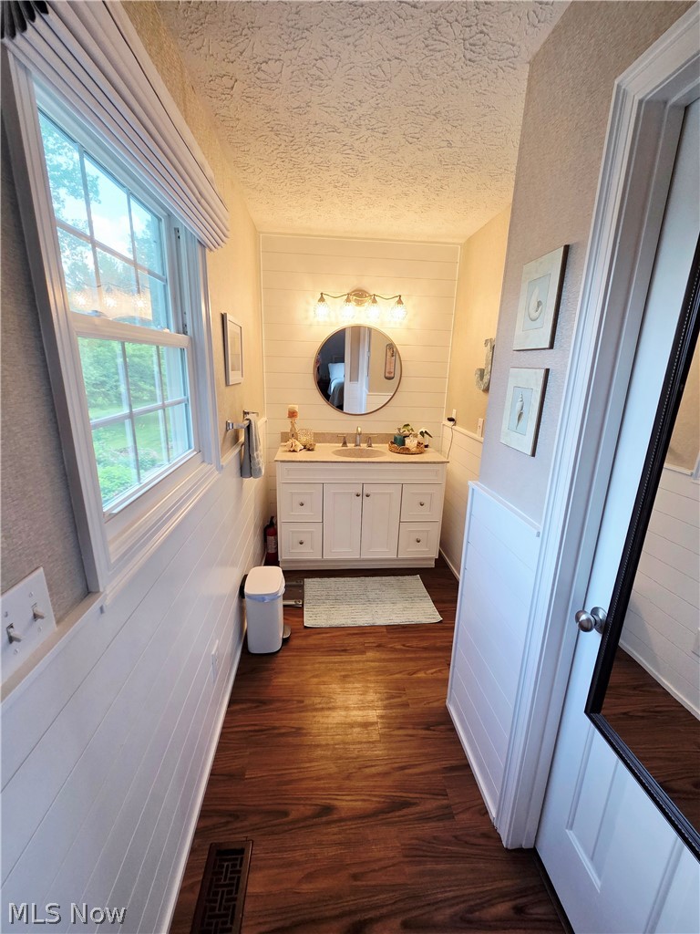 Avon Sec 24 - Residential