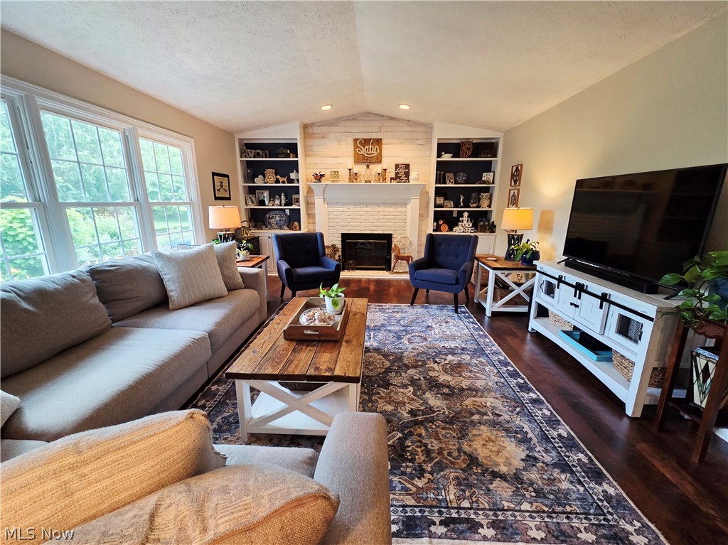 Avon Sec 24 - Residential