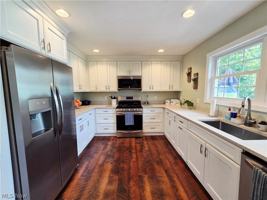 Avon Sec 24 - Residential