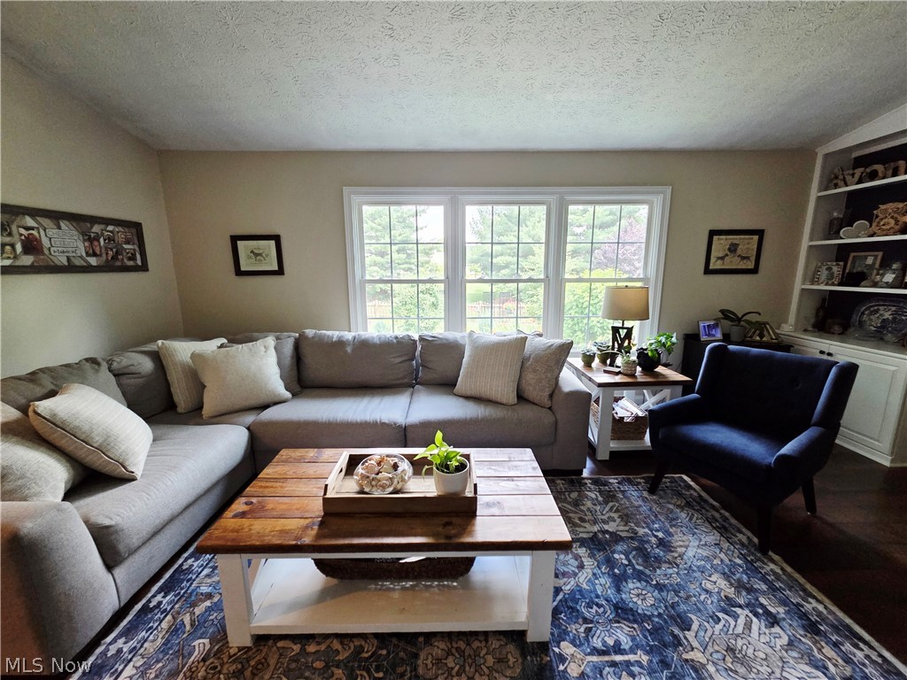Avon Sec 24 - Residential