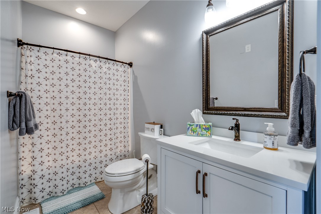 Brandon J & Trisha R Hewitts - Residential