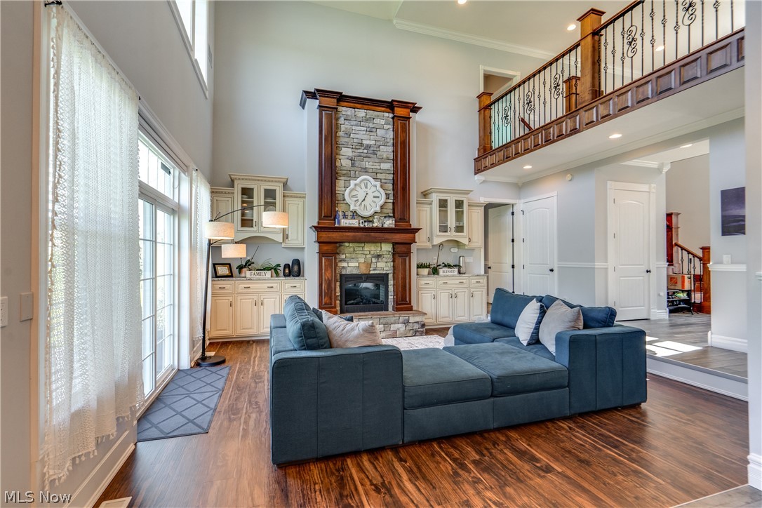 Brandon J & Trisha R Hewitts - Residential