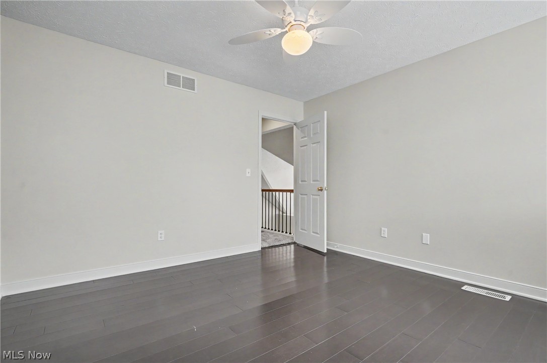 Royal Clusters At Kingsbury Trace Ph 1 - Residential