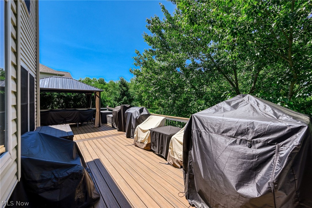 Montville Lakes - Residential