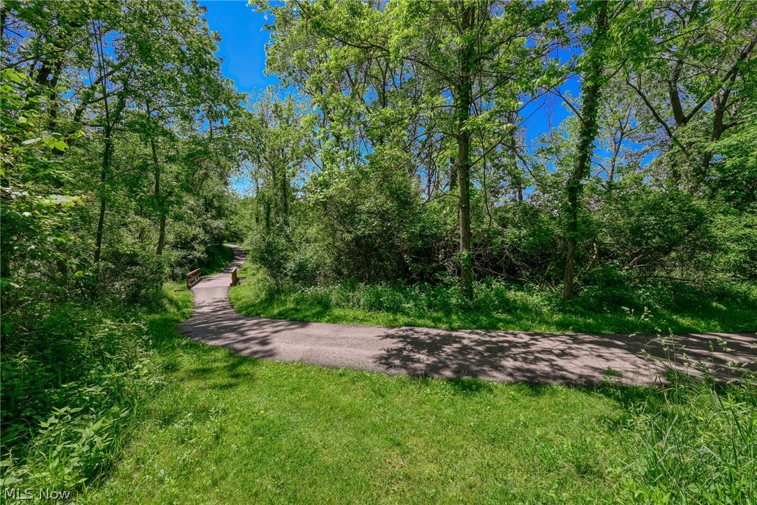 Montville Lakes - Residential