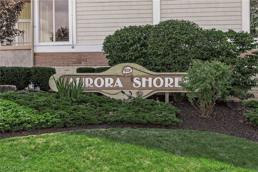 Ivy Hill/Aurora Shores Condo - Residential