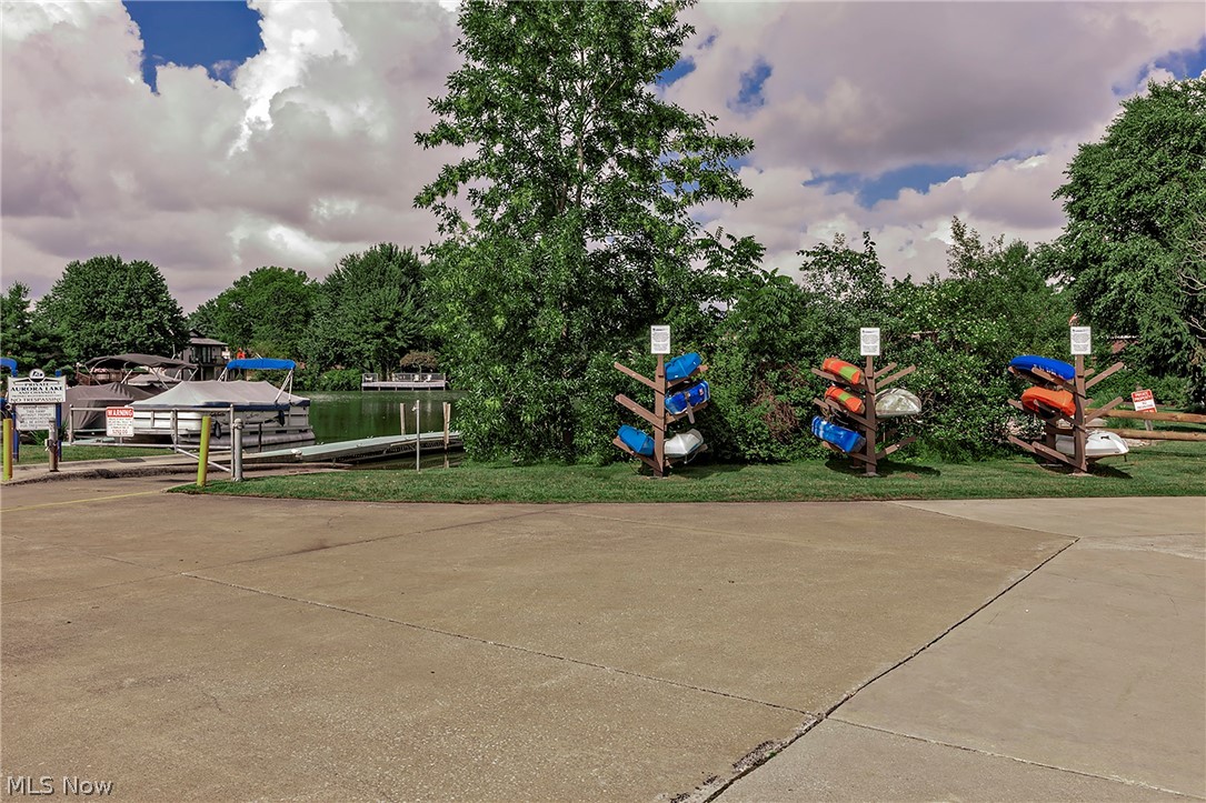 Ivy Hill/Aurora Shores Condo - Residential