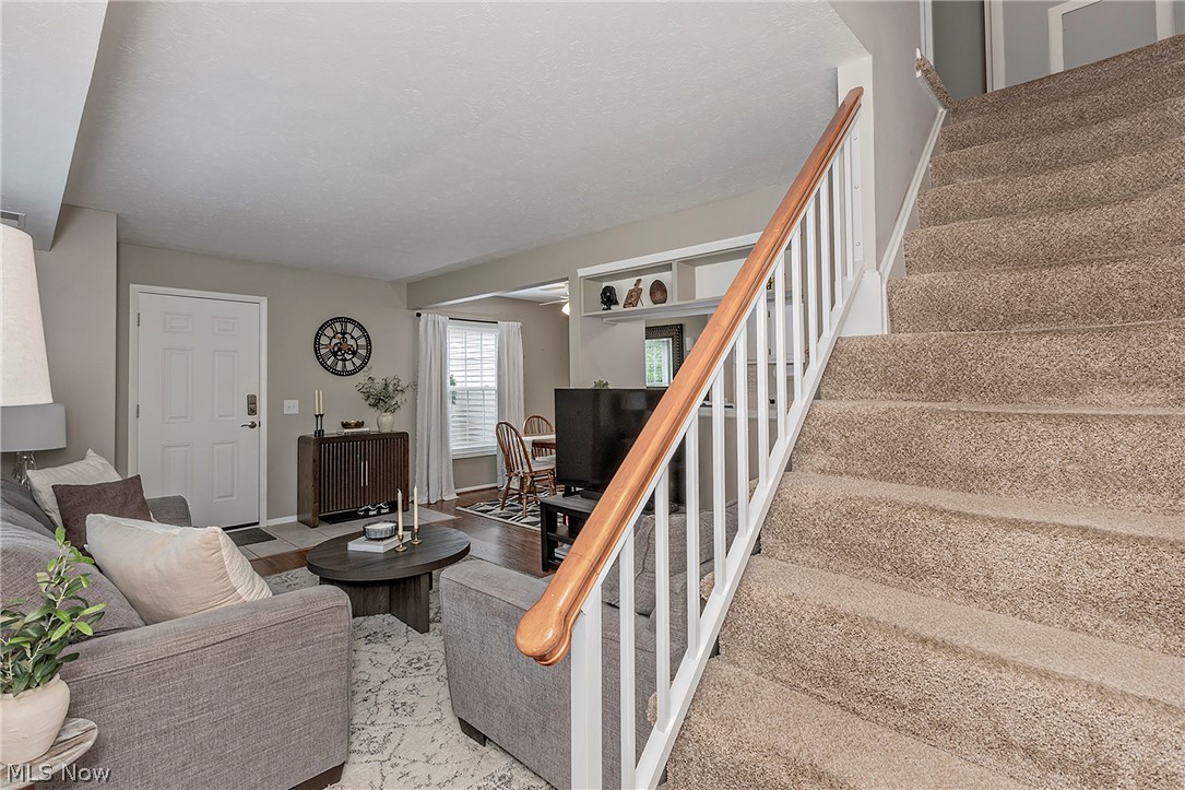 Ivy Hill/Aurora Shores Condo - Residential