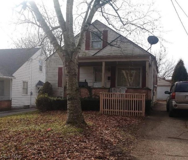 Just listed! 3 bedroom 1.5 bath Cape Cod with many new updates and improvements ! Newer roof and newer ice cold central air for those hot muggy summer days and nights! Home features 1st floor with 2 nice sized bedrooms, a full bath with tub/shower, a kitchen with dinette area and a large living room. On the second floor is one huge bedroom. The basement has a 1/2 bath and a bonus room which can be used as many things, including an extra bedroom, a rec room, a play room etc.. This house is very lovely. All it's missing is the perfect tenant to call it home.