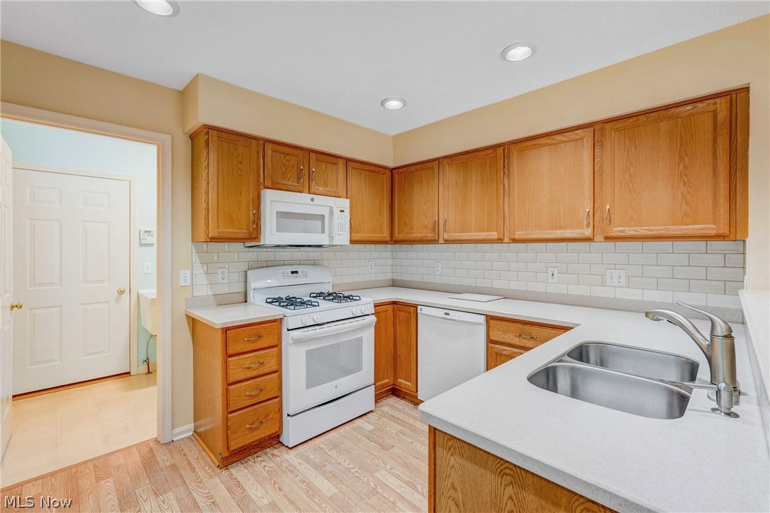 Village Green/Westlake Condo - Residential