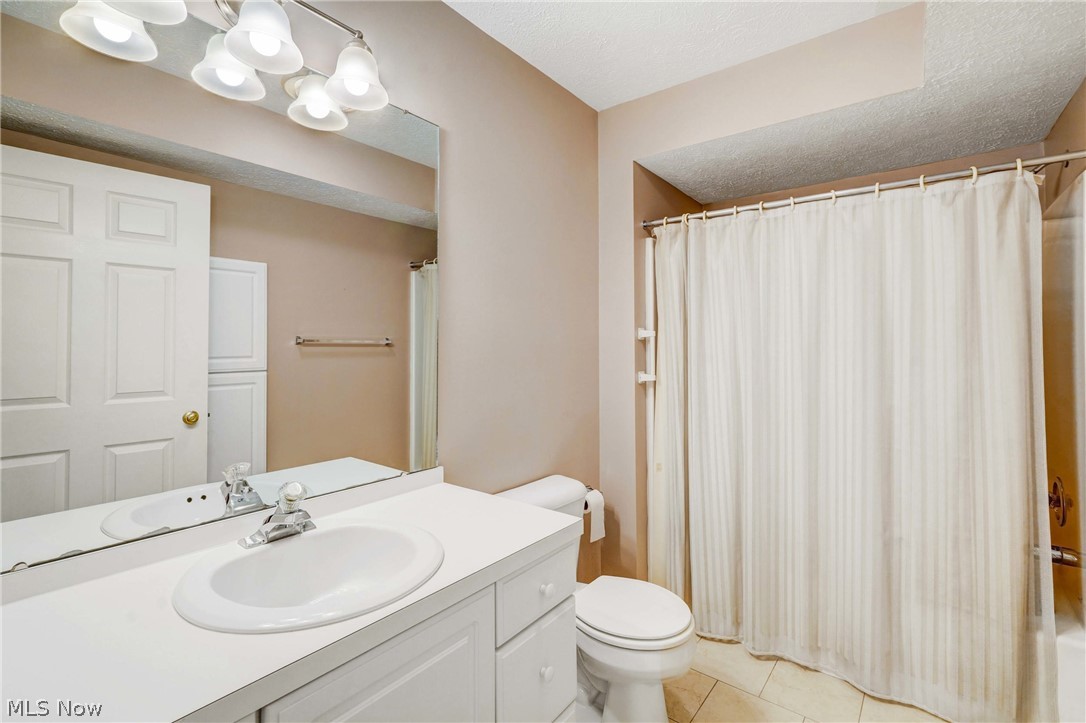 Village Green/Westlake Condo - Residential