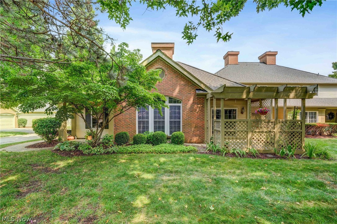 Village Green/Westlake Condo - Residential
