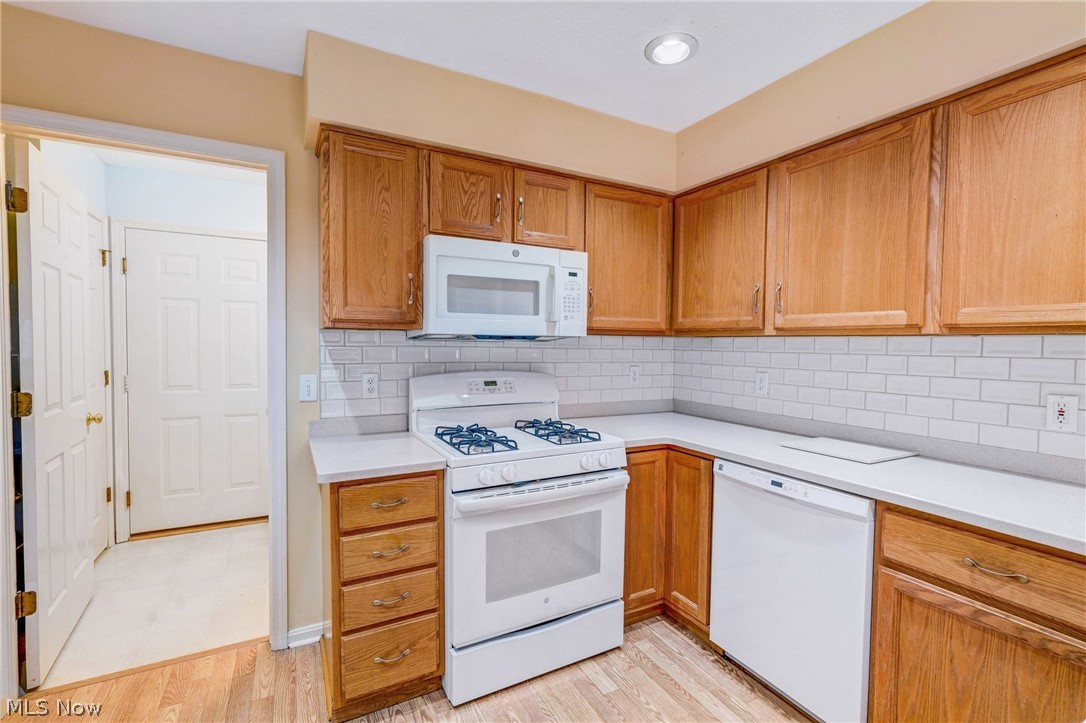 Village Green/Westlake Condo - Residential