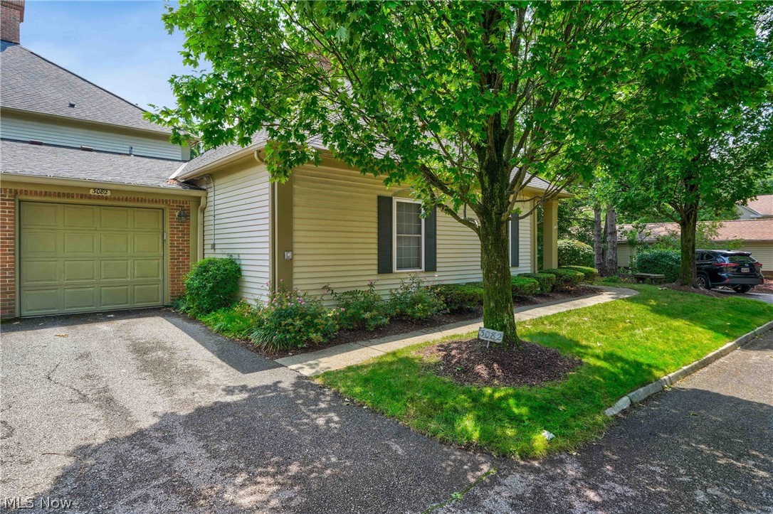 Village Green/Westlake Condo - Residential