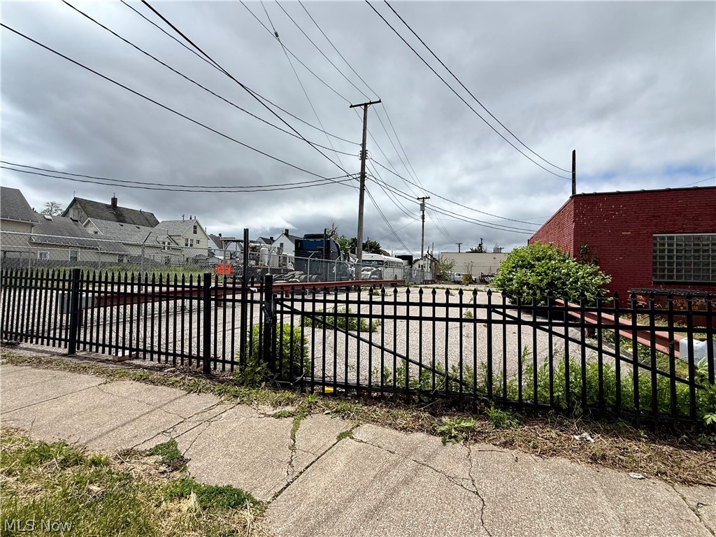 Merchant E O Williams J M Hoyt - Commercial Sale
