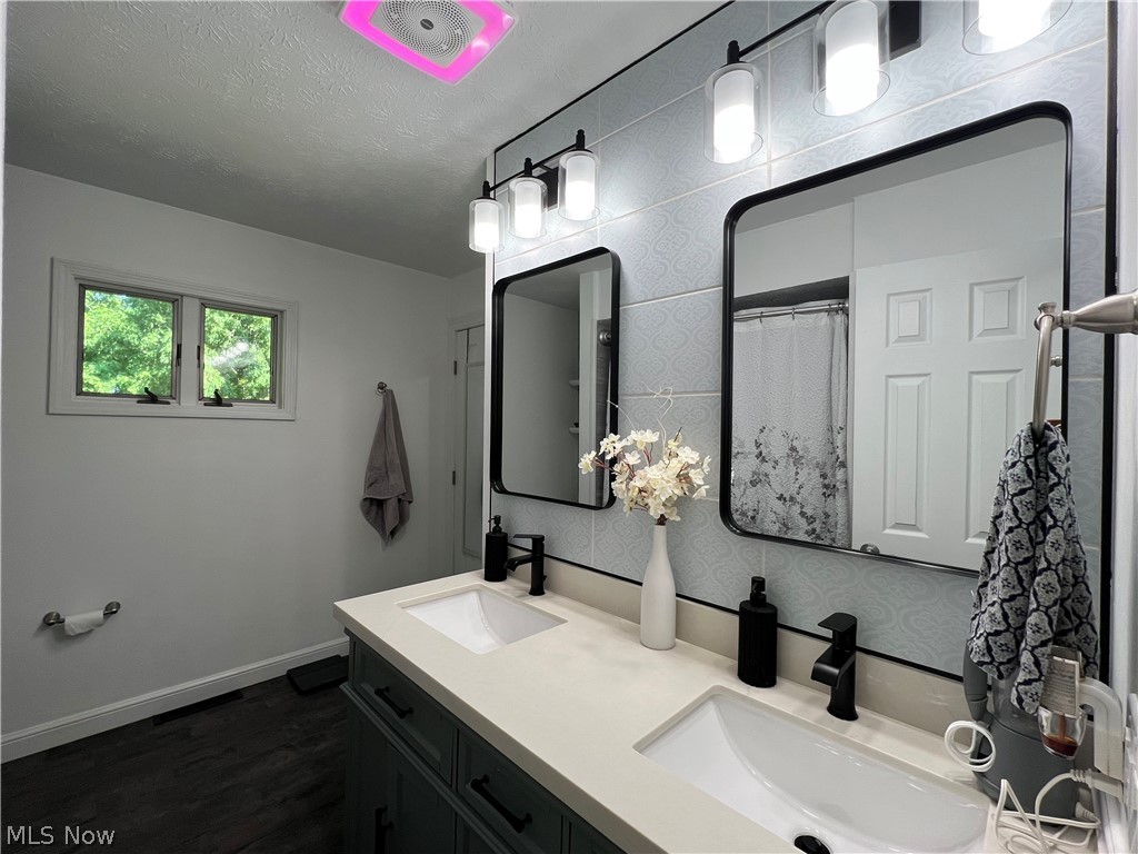 Cherry Lane - Residential