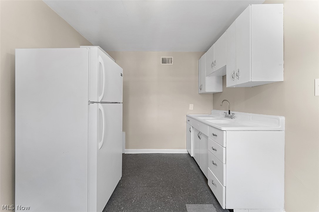 Knickerbocker Land Cos Erie S - Residential Income