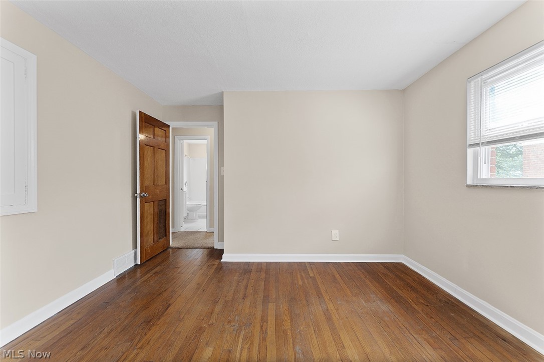 Knickerbocker Land Cos Erie S - Residential Income