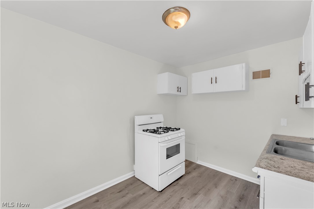 Knickerbocker Land Cos Erie S - Residential Income