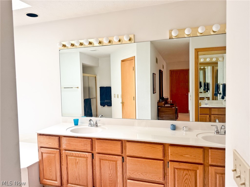 Hunters Crossing - Residential