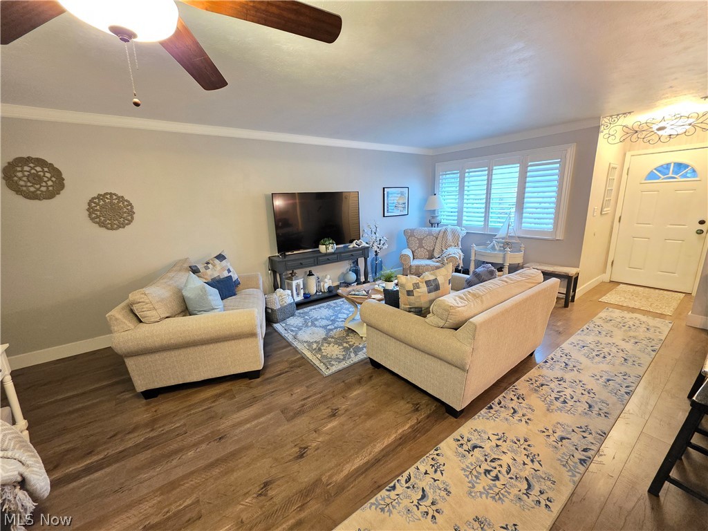 Harbour Light Condo 02 - Residential