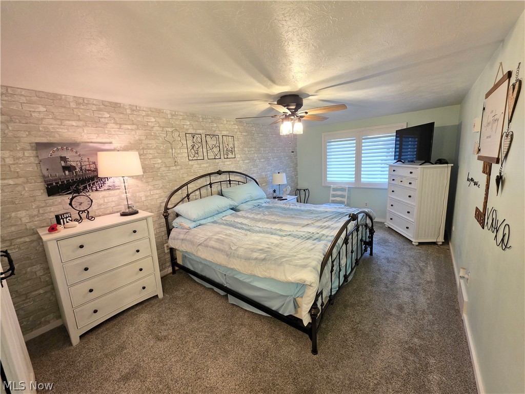Harbour Light Condo 02 - Residential