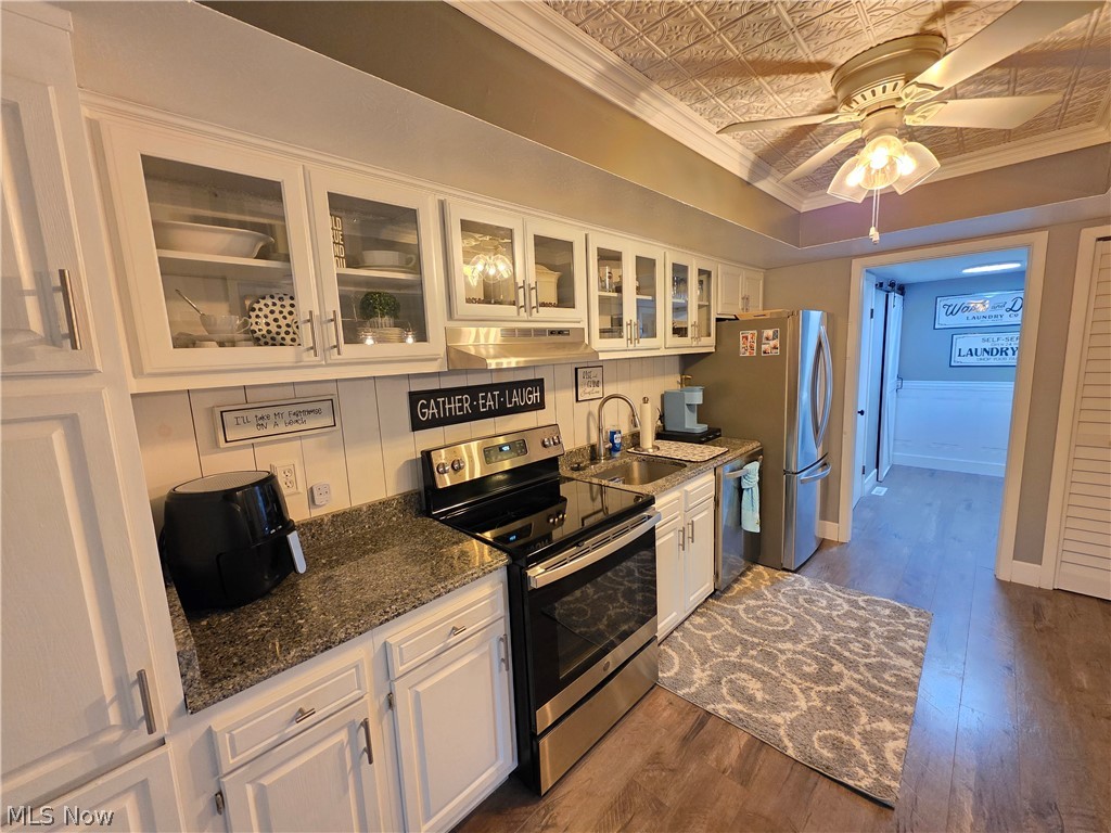 Harbour Light Condo 02 - Residential