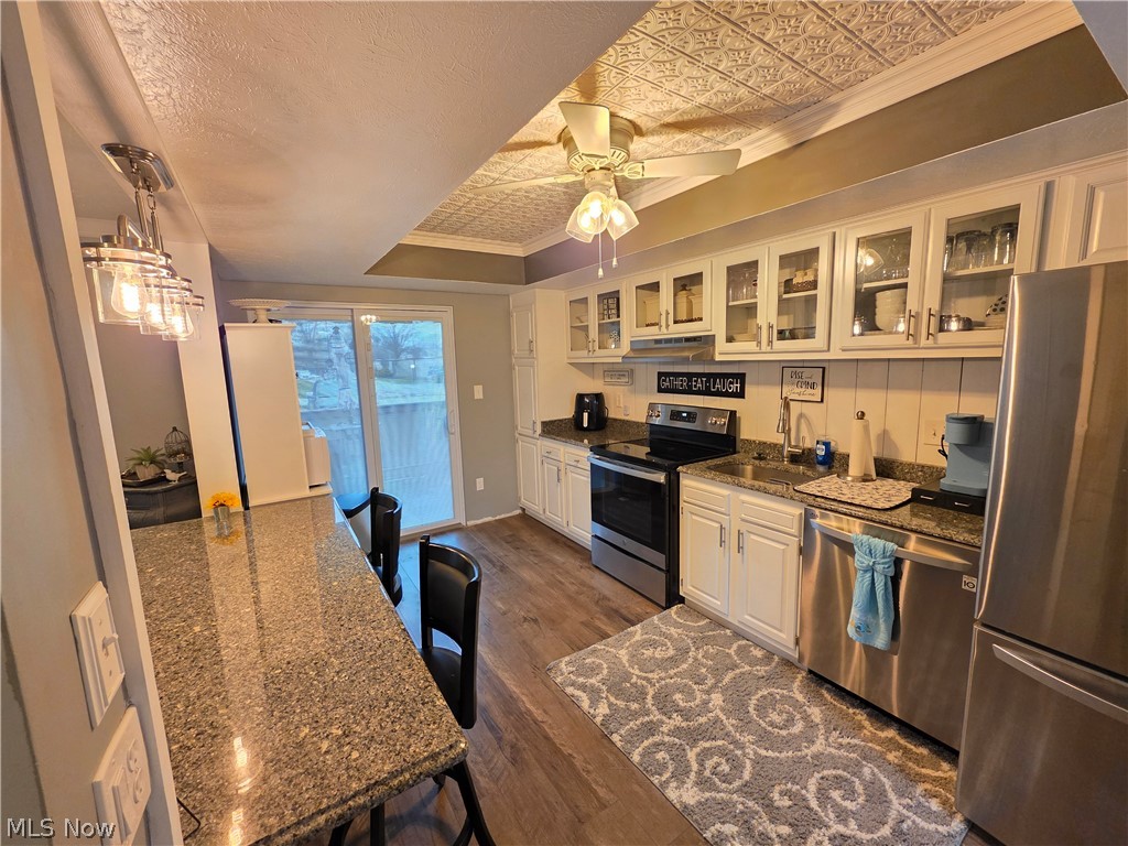 Harbour Light Condo 02 - Residential