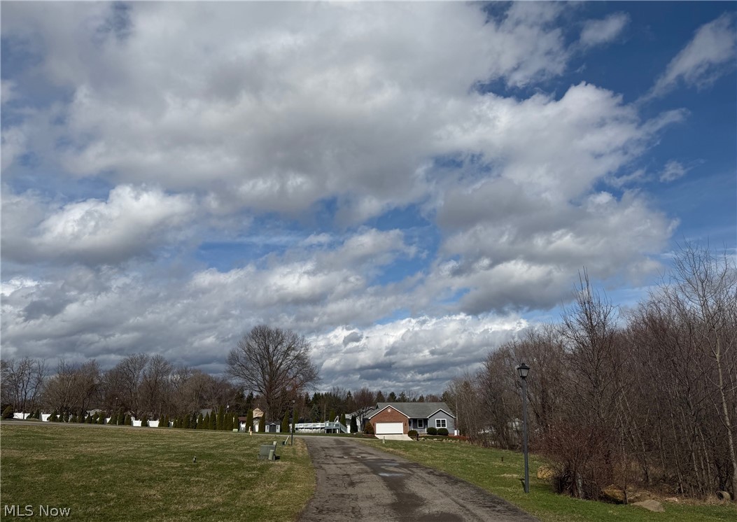 City/Struthers - Land