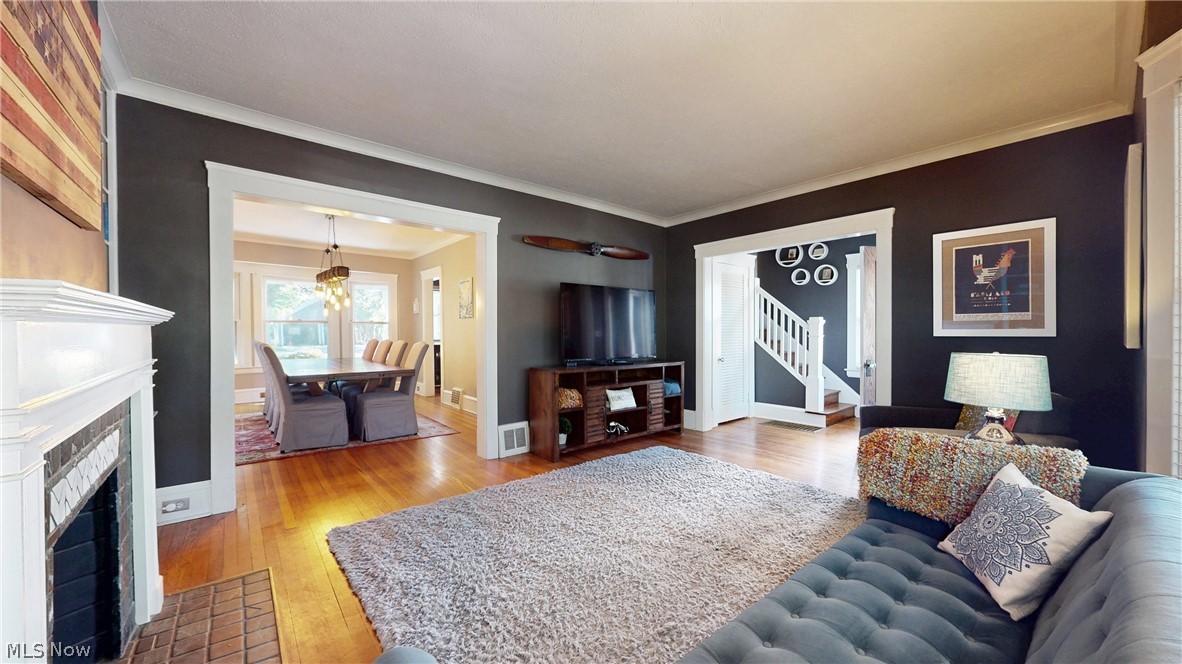 Mathews & Gilberts - Residential