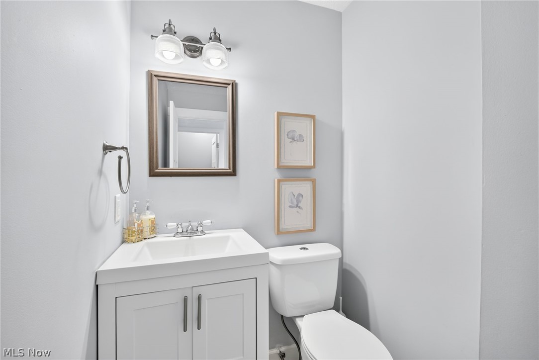 Country Club Twnhs North Condo - Residential