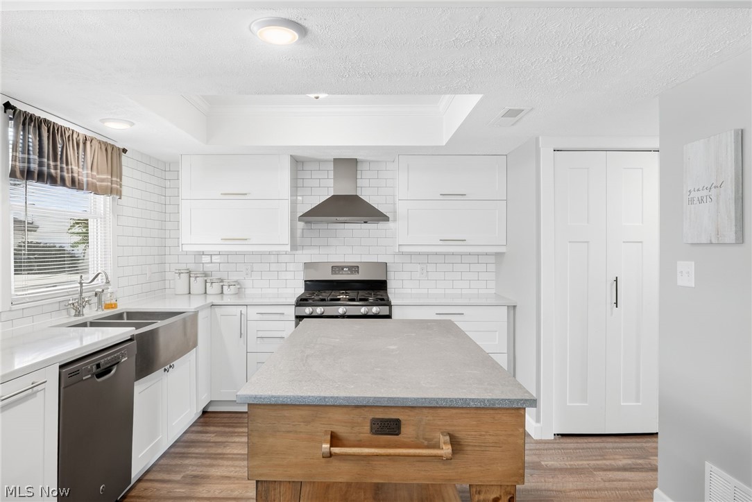 Country Club Twnhs North Condo - Residential